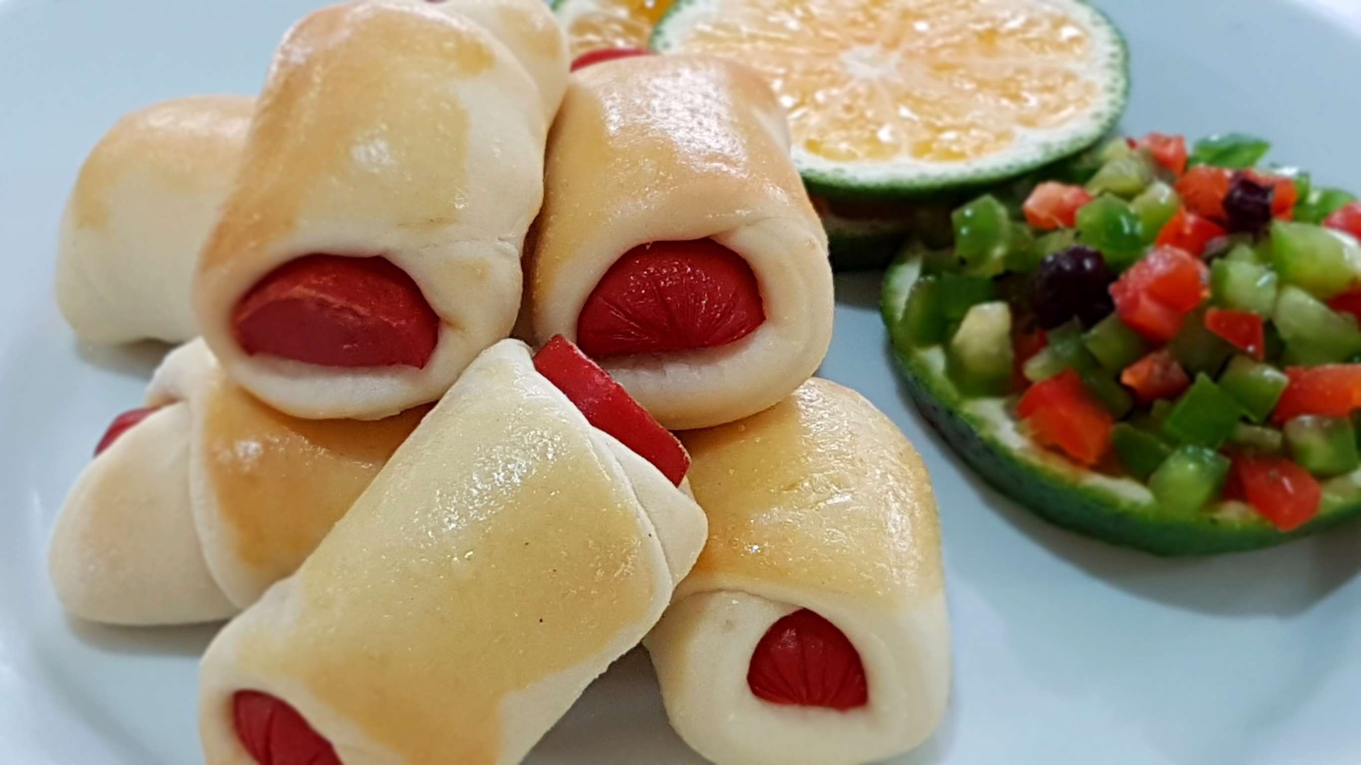 Salgados de salsicha